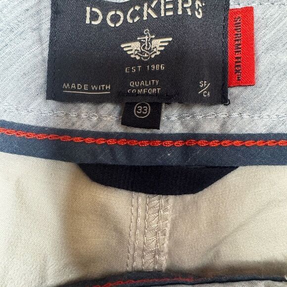 NWT DOCKERS ultimate short supreme flex Classic Beige Shorts size 33 - Picture 6 of 8